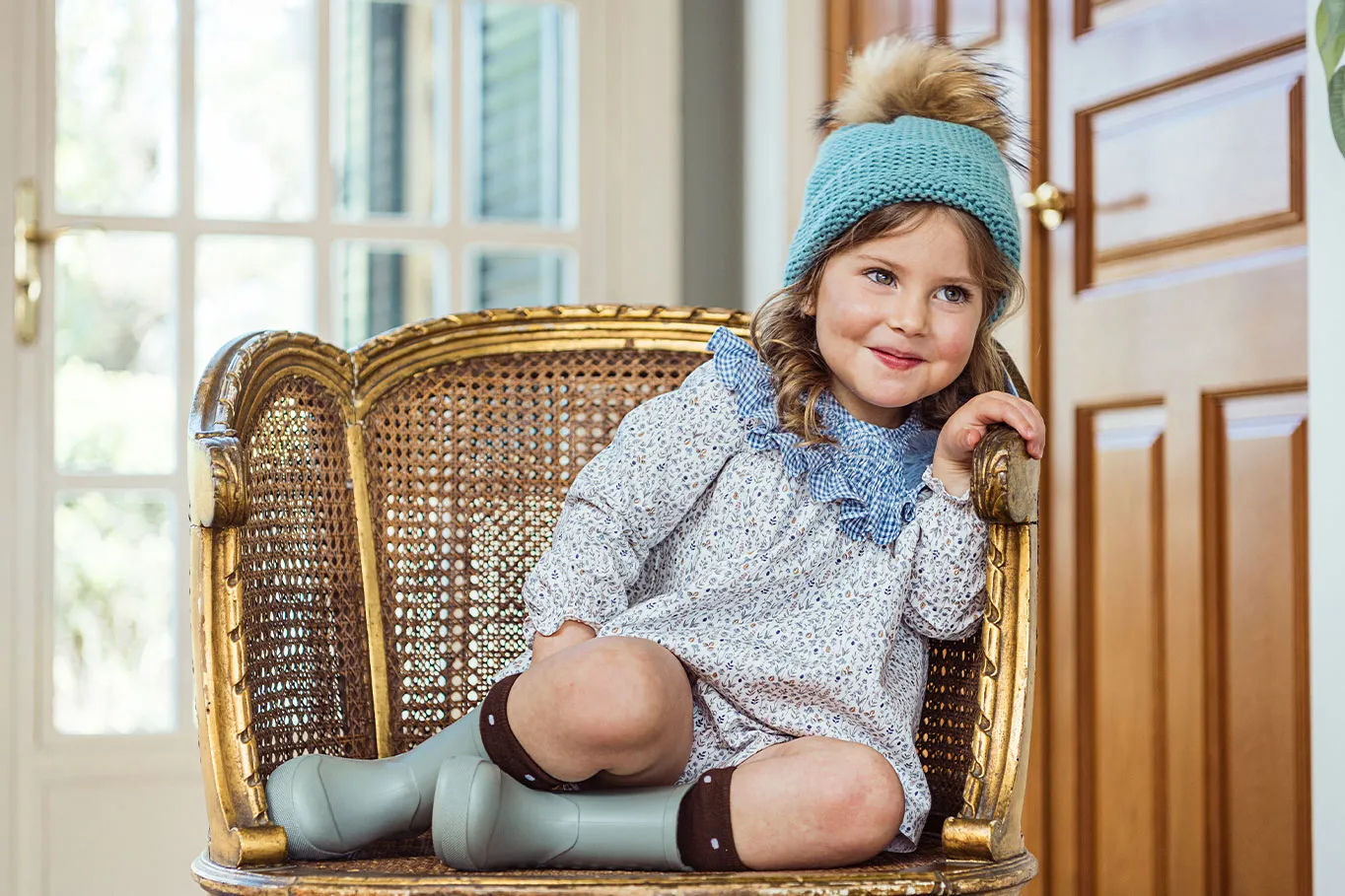 seda-vestido-babero-azul